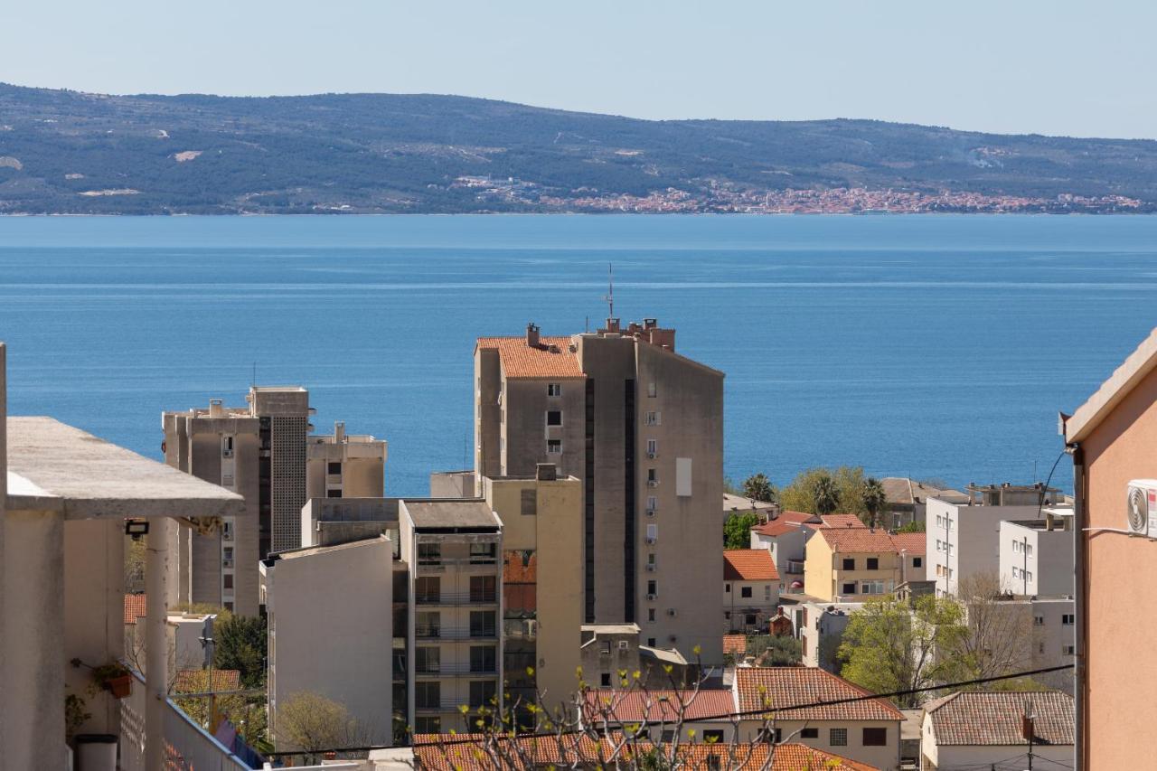 Apartments With A Parking Space Dugi Rat, Omis - 19516 Екстериор снимка